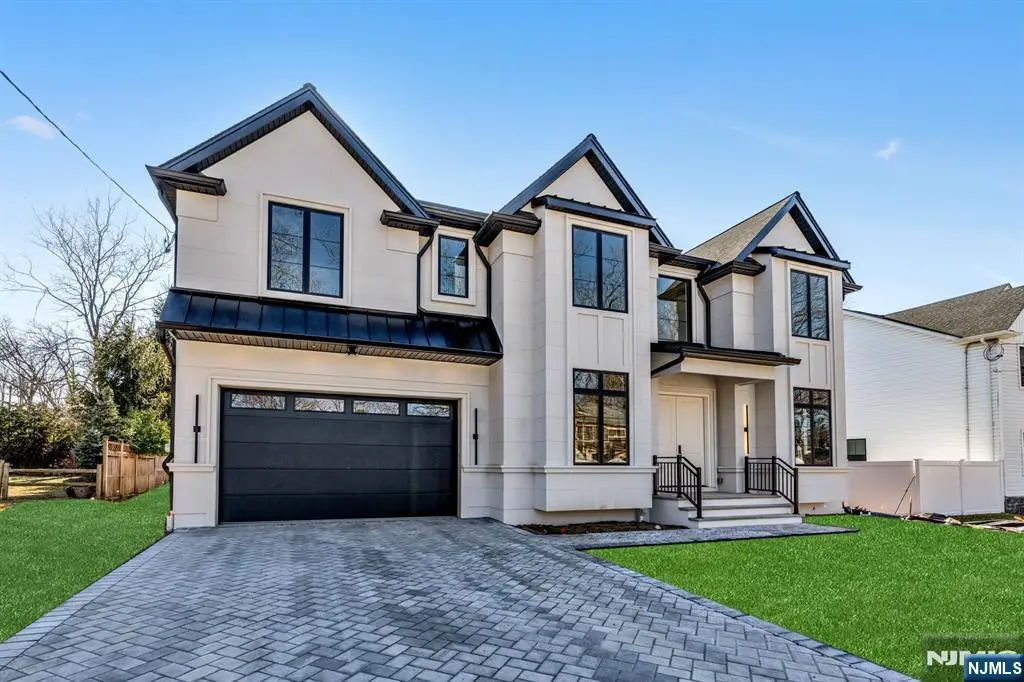 196 Mayfair Road, Paramus, NJ 07652 - Image #1