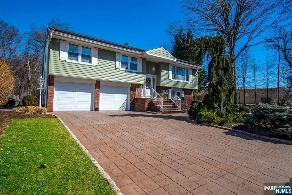 303 Loren Court, Northvale, NJ 07647 - Image #1