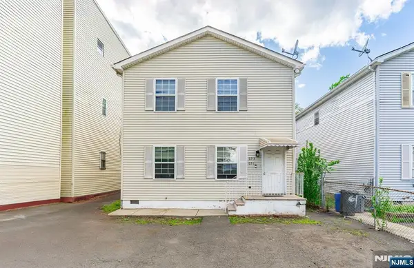 651-653 17th Street, Newark, NJ 07103