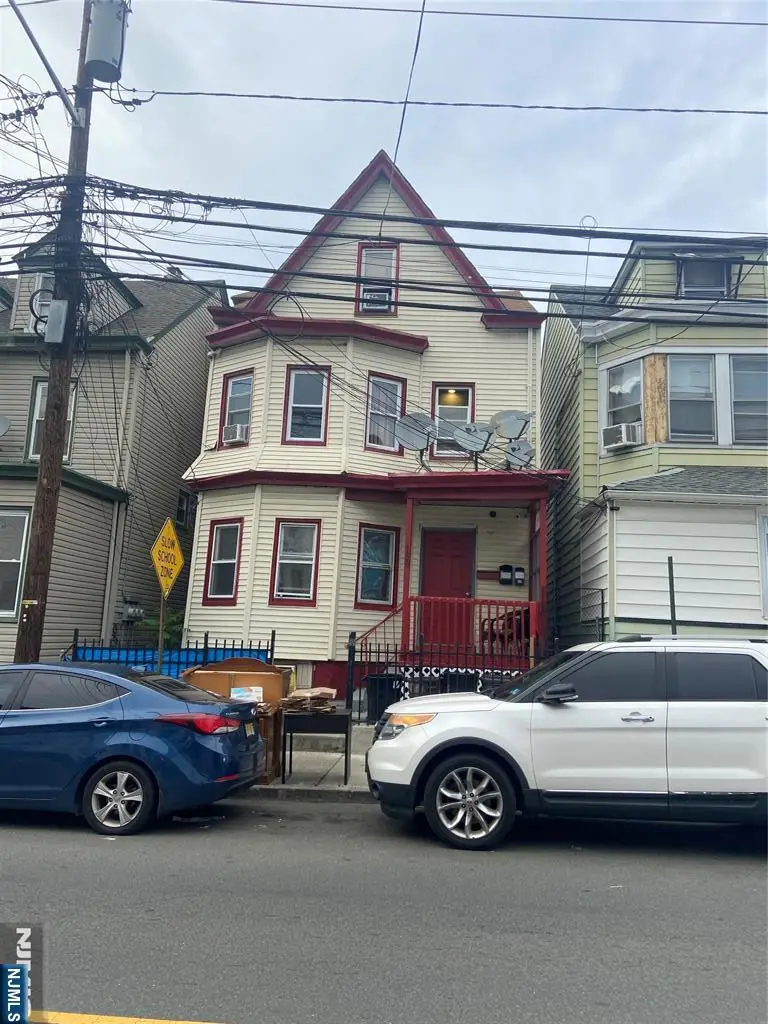 150 Redwood Avenue, Paterson, NJ 07522 - Image #1