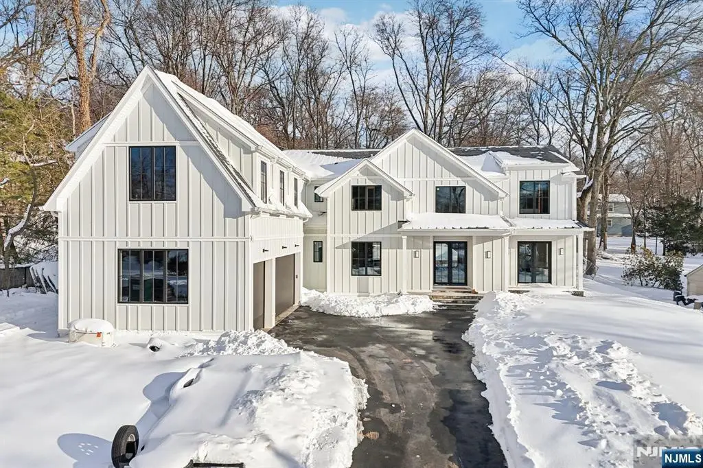 91 Macarthur Avenue, Closter, NJ 07624 - #1