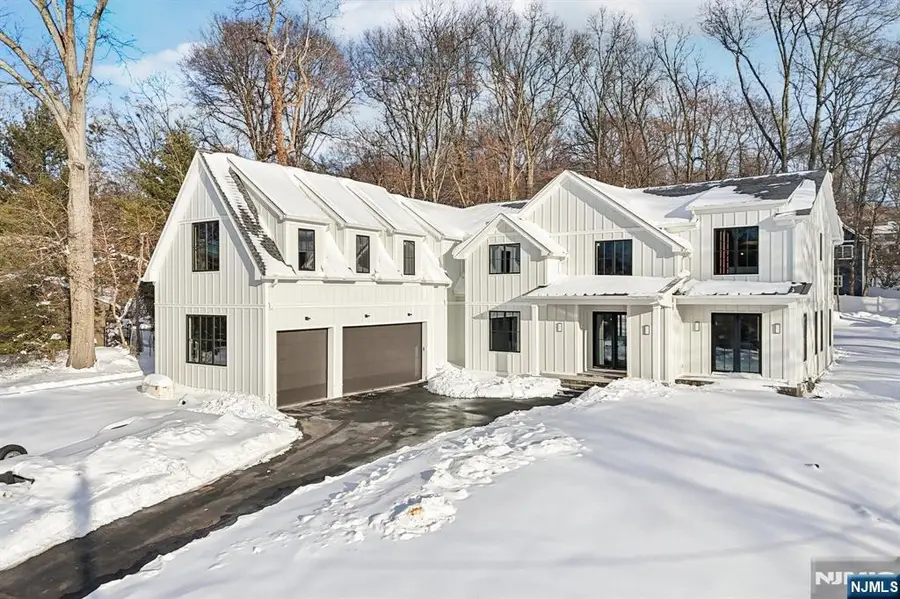 91 Macarthur Avenue, Closter, NJ 07624 - #2