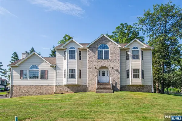 2 Iron Hill, West Milford, NJ 07480