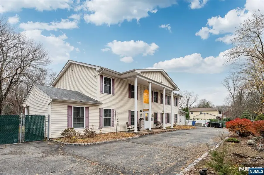 255 Knoll Road, Lake Hiawatha, NJ 07034 - Image #2