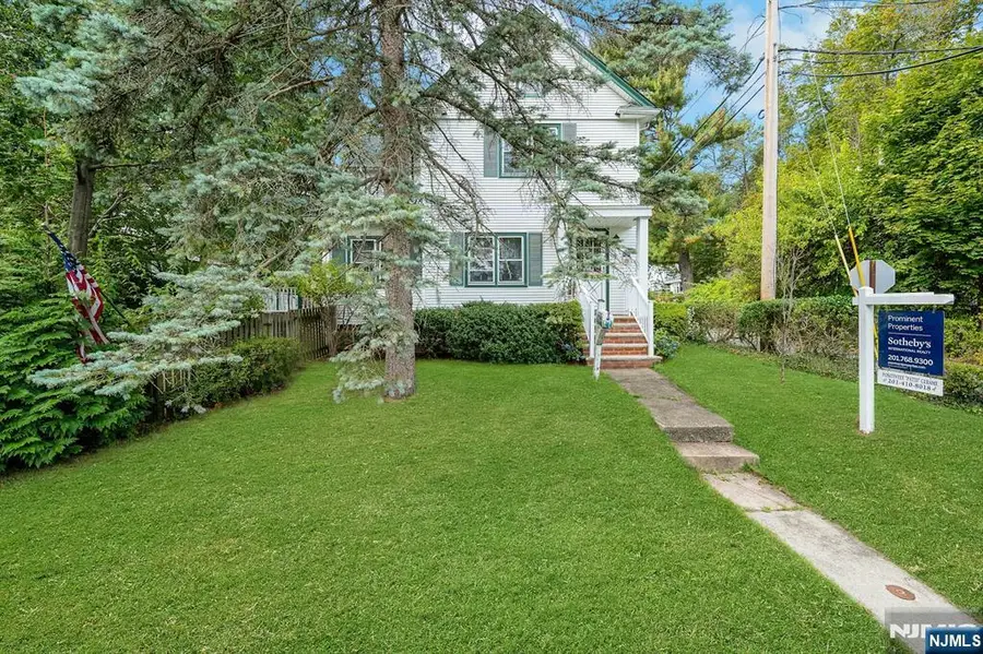 61 Jefferson Avenue, Cresskill, NJ 07626 - Image #2