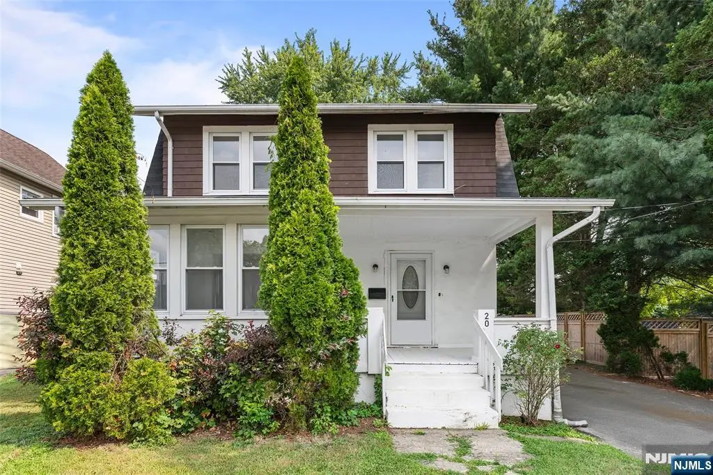 20 Orchard Street, Bloomingdale, NJ 07403 - Image #1