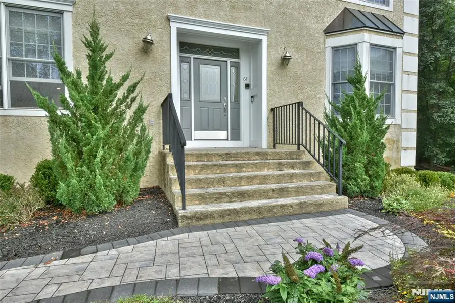 64 Cedar Drive, Tuxedo Park, NY 10987 - Image #2