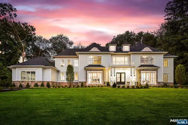 309 Green Ridge Road, Franklin Lakes, NJ 07417