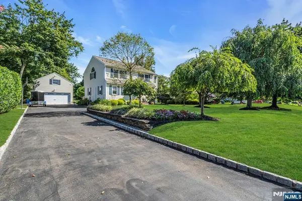 87 Amwell Road, Hillsborough, NJ 08844