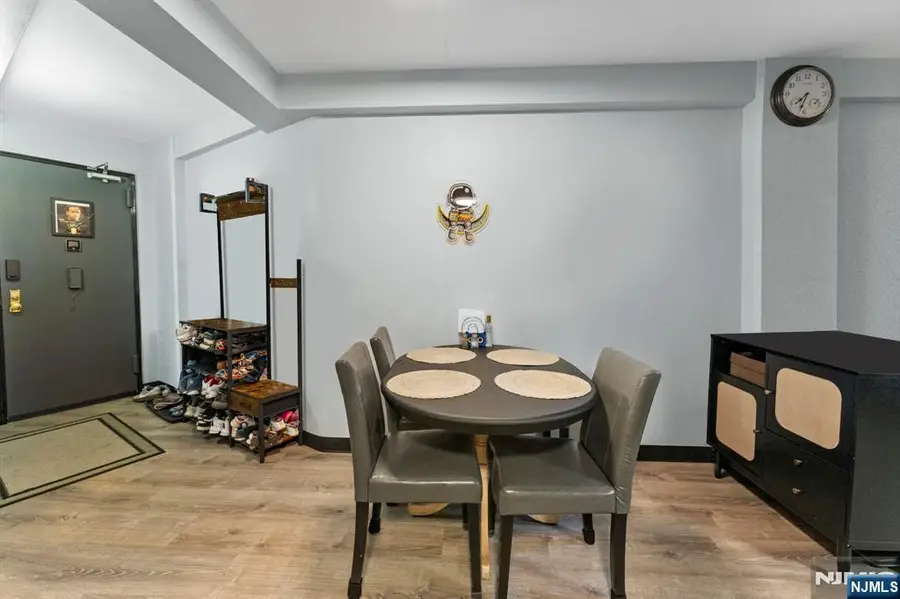 8811 Bergenline Apt 12, North Bergen, NJ 07047 - Image #3