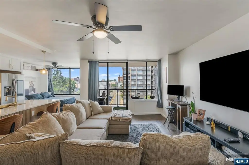 9060 Palisade Avenue 710, North Bergen, NJ 07047 - Image #1