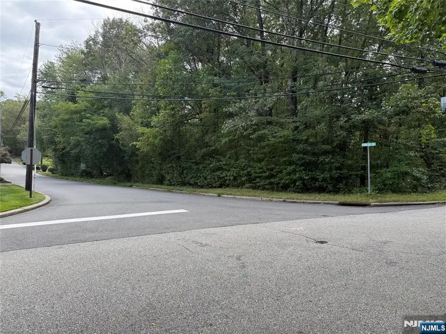 15 Saw Mill Road, Kinnelon, NJ 07405 - #2