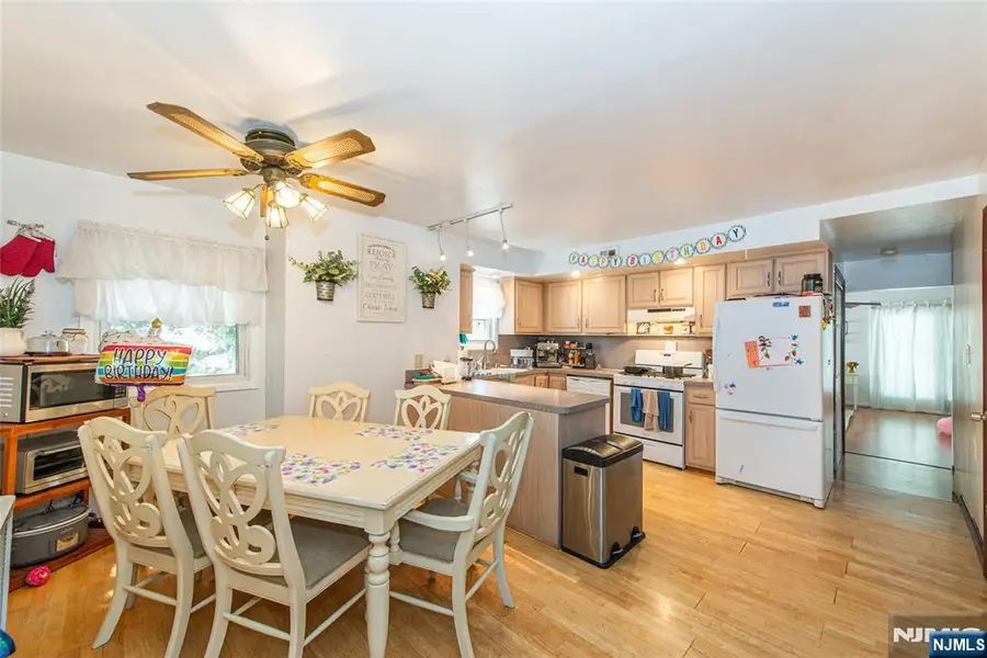 31 Spring Street, Bloomfield, NJ 07003 - #3