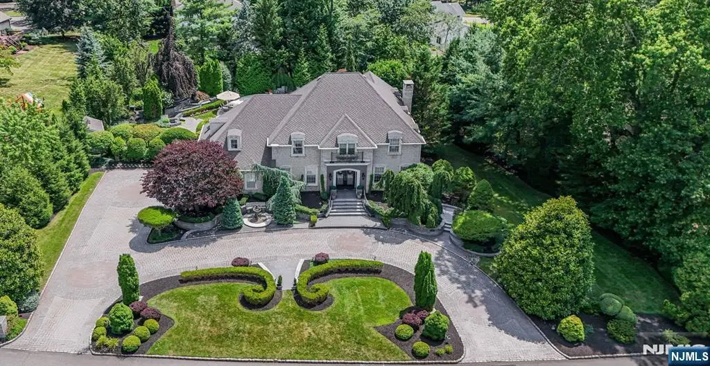 22 Fawn Drive, Montville, NJ 07045 - Image #1