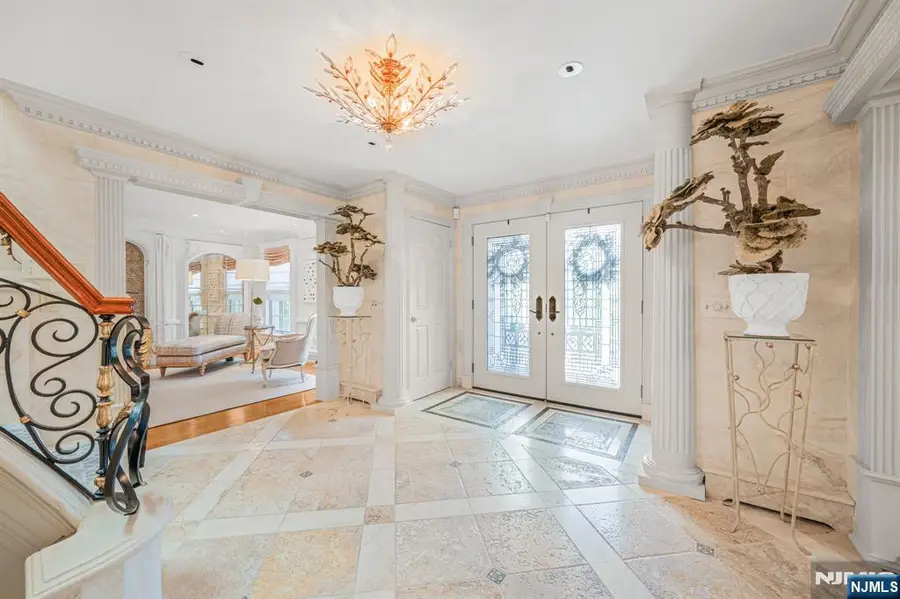 22 Fawn Drive, Montville, NJ 07045 - Image #3