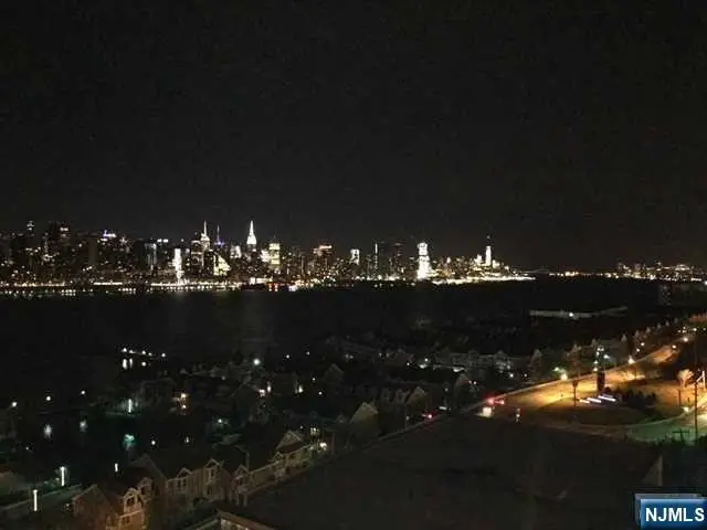 7002 Boulevard East 21B, Guttenberg, NJ 07093 - Image #3