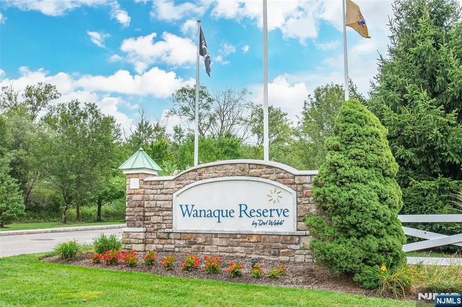 1116 Warrens Way, Wanaque, NJ 07465 - Image #2