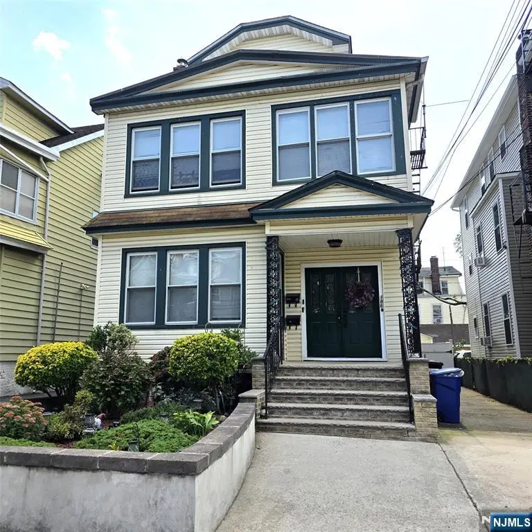 186 Scheerer Avenue, Newark, NJ 07112 - Image #2