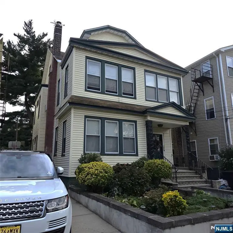 186 Scheerer Avenue, Newark, NJ 07112 - Image #3