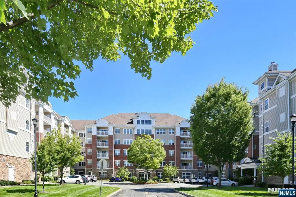 10316 Warrens Way, Wanaque, NJ 07465 - Image #1