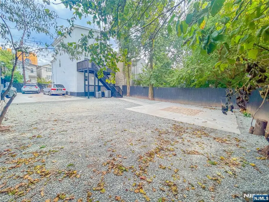 413 16th Street, Newark, NJ 07103 - Image #2