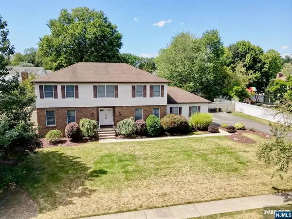 8 Torbet, Wayne, NJ 07470