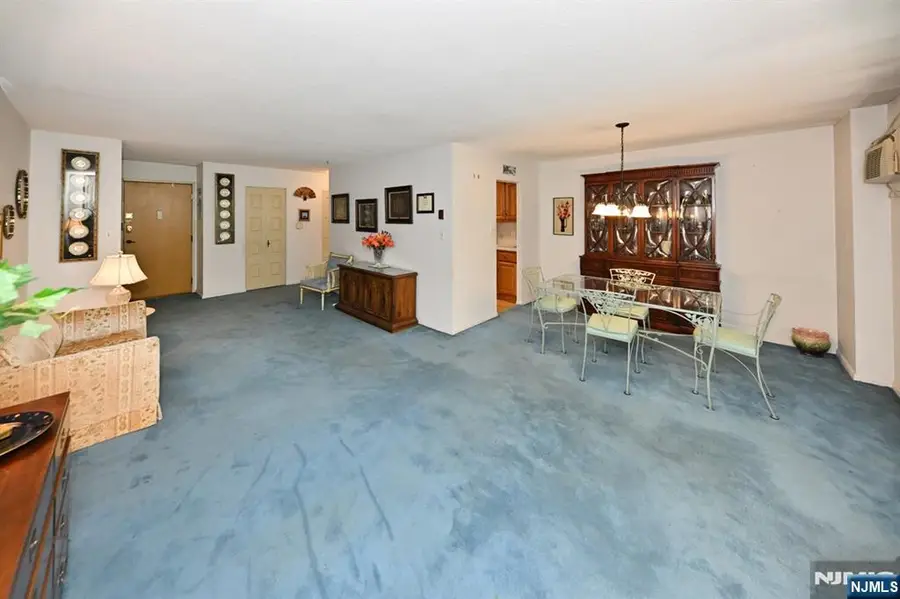 140 Euclid Avenue 2F, Hackensack, NJ 07601 - Image #3