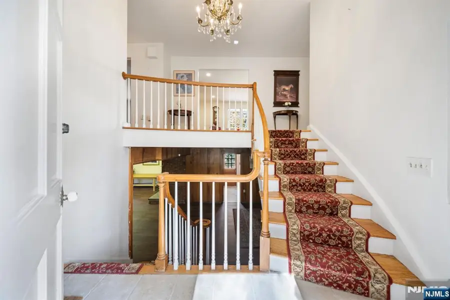 564 Route 208, Franklin Lakes, NJ 07417 - Image #3