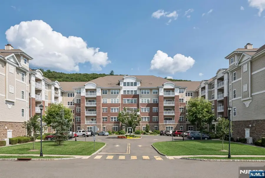 5201 Warrens Way, Wanaque, NJ 07465 - #2