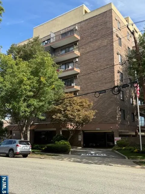 140 Euclid Avenue 4G, Hackensack, NJ 07601 - Image #1