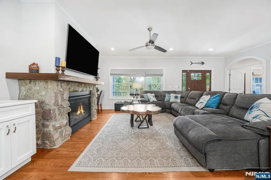 66 Taylortown Road, Montville, NJ 07045 - Image #3