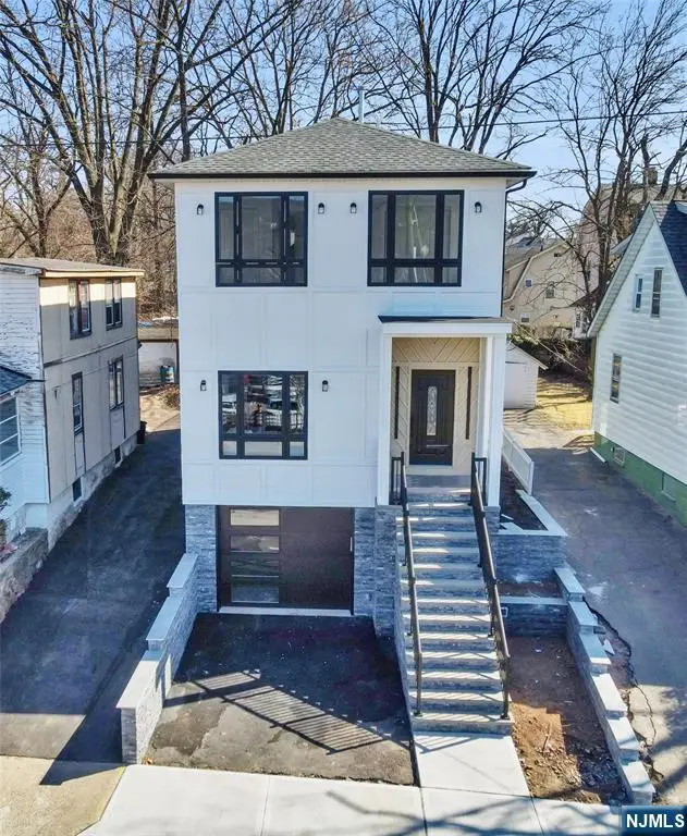 784 Valley Street, Vauxhall, NJ 07040 - Image #1