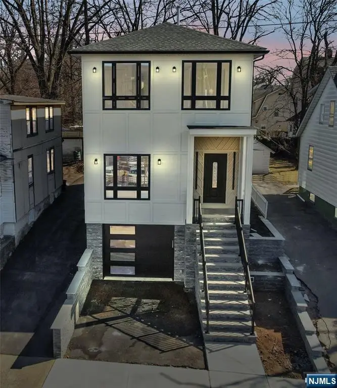 784 Valley Street, Vauxhall, NJ 07040 - Image #2