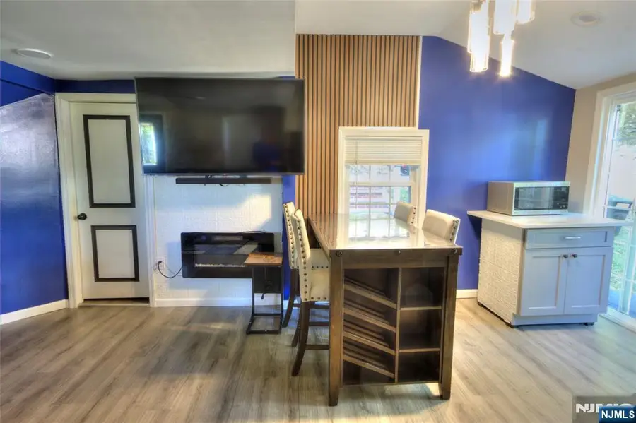 31 Station Road, Denville, NJ 07834 - Image #2