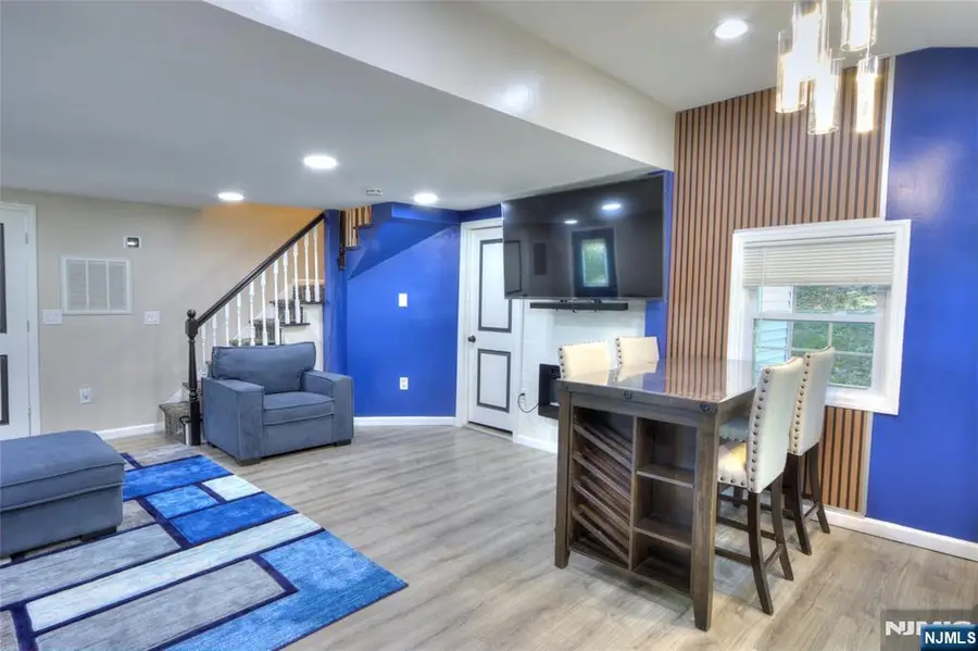 31 Station Road, Denville, NJ 07834 - Image #3