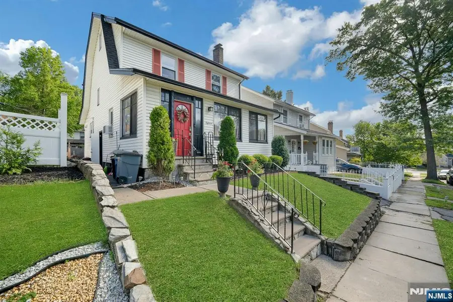 18 Whitman Avenue, East Orange, NJ 07017 - Image #2