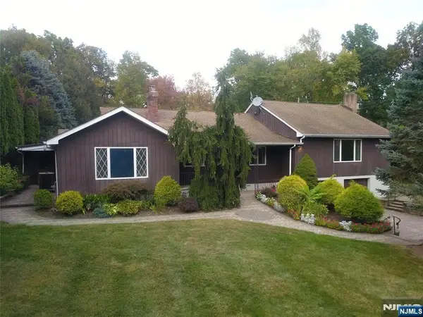 78 Lincoln, East Hanover Twp, NJ 07936