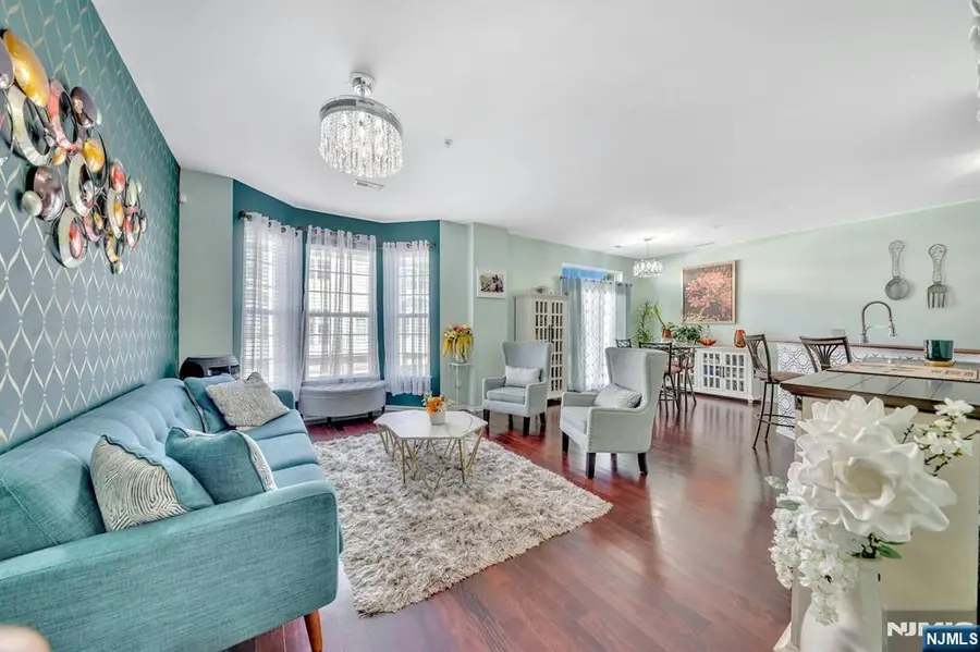 1105 Hamilton Street, Belleville, NJ 07109 - Image #2