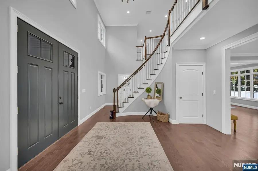 466 White Oak Ridge Road, Millburn, NJ 07078 - Image #2