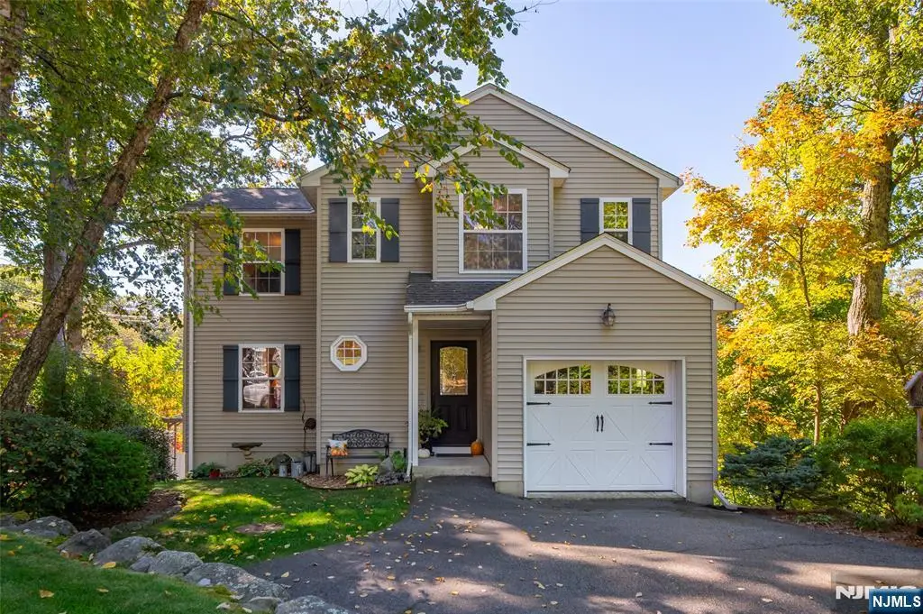 9 Maple Road, Ringwood, NJ 07456 - Image #1