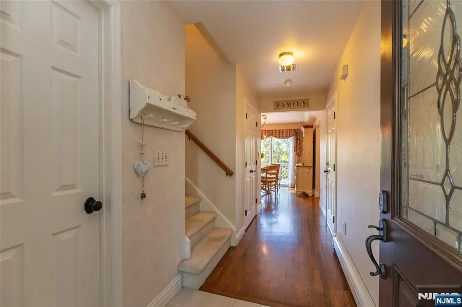 9 Maple Road, Ringwood, NJ 07456 - Image #2