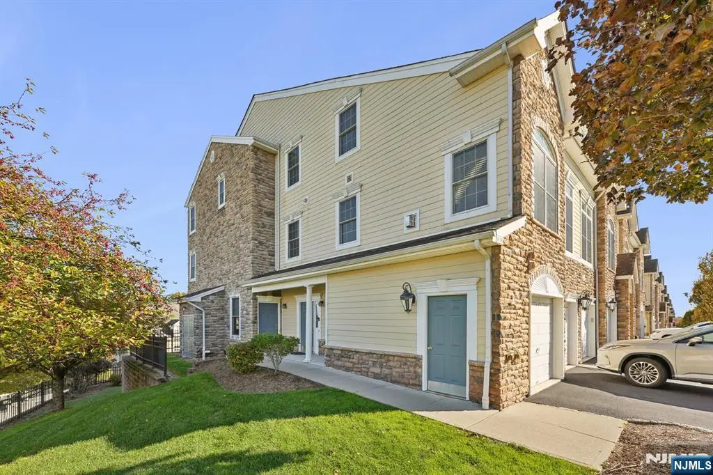 39 Forshee Circle, Montvale, NJ 07645 - Image #1