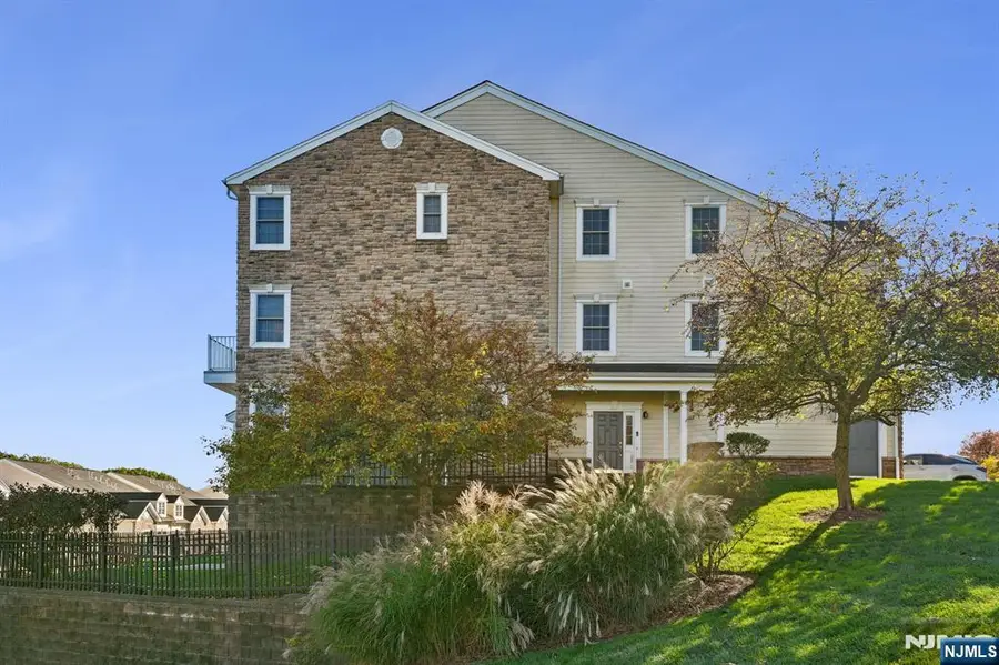 39 Forshee Circle, Montvale, NJ 07645 - Image #2
