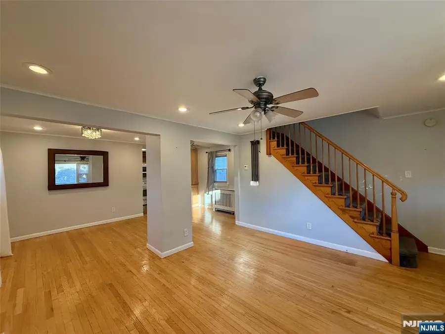 545 Lake Avenue, Lyndhurst, NJ 07071 - Image #3