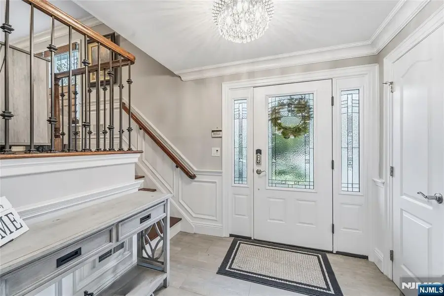 854 Cambridge Road, River Vale, NJ 07675 - Image #3