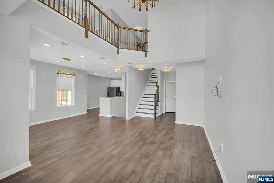 41 Sequoia Drive, Cedar Grove, NJ 07009 - Image #2