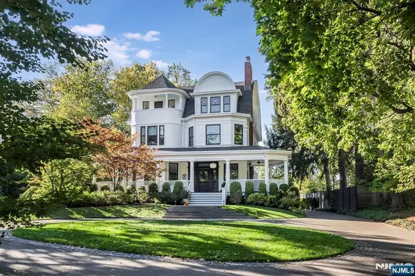 120 Ridgewood Avenue, Glen Ridge, NJ 07028