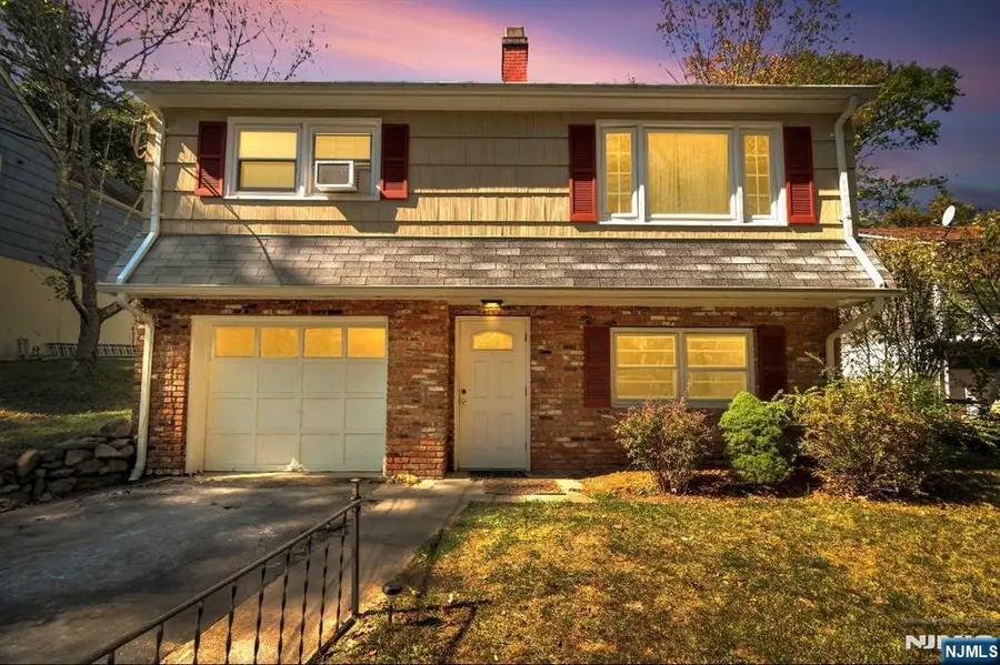 35 Smokey Ridge Road, Ringwood, NJ 07456 - Image #2