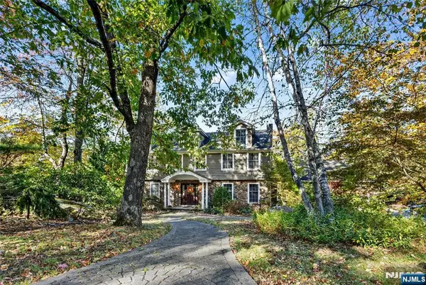 101 Cheshire Lane, Ringwood, NJ 07456