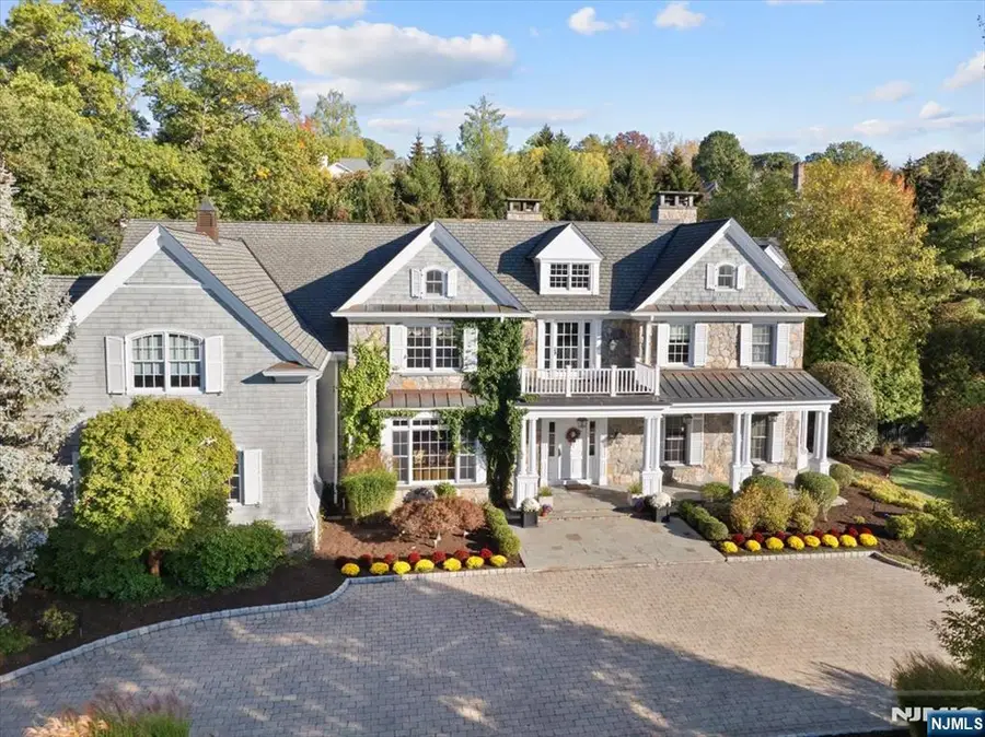 29 McGrath Drive, Cresskill, NJ 07626 - #2